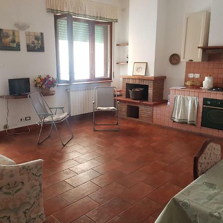 Casa Vento Leilighet Viareggio Eksteriør bilde